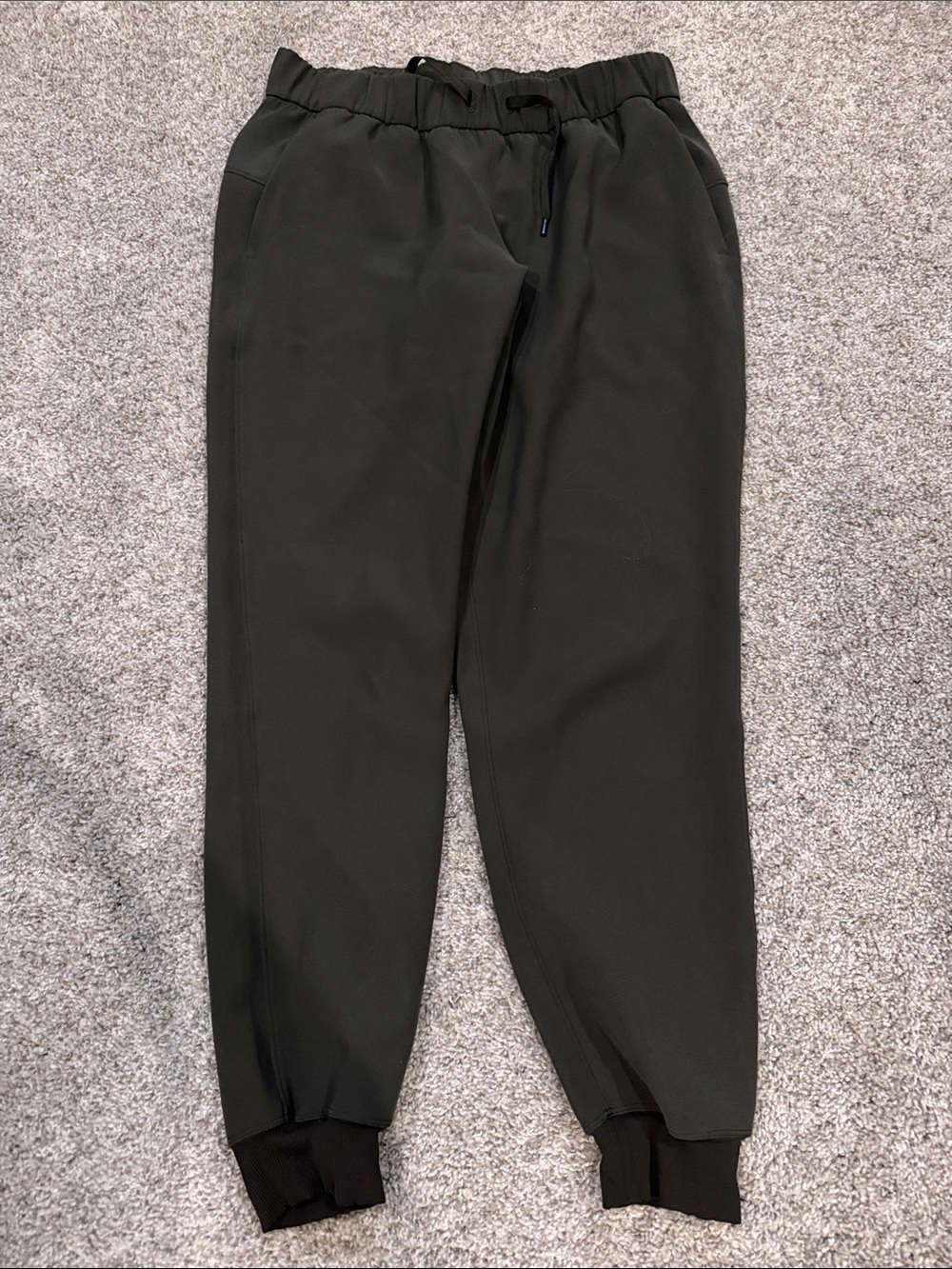 Lululemon On The Fly Jogger